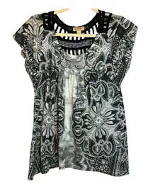 One World Blouse Women's Size Medium‎ Abstract Flutter Sleeves Paisley