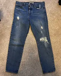 Levi wedgie straight leg jeans size 28