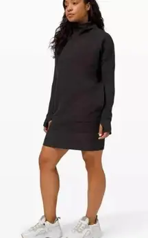 NWT Lululemon Call for Cozy Dress Size 4 Black Oversized Thumb Hole Stretch