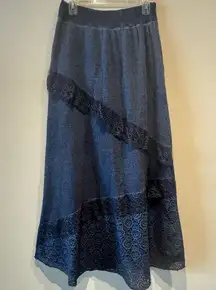 Gorgeous wool blend tiered maxi skirt with floral lace accents size medium