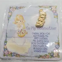 NWT Precious Moments Godmother Gold Tone Angel Pin
