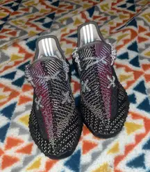 350 Boost V2 Yecheil Reflective