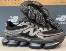 Women's size 8/Men's size 6.5 (UK 6) New Balance Abzorb 2000 Black Grey