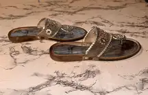 Women’s Stuart Weitzman Flip Flops Preowned Size 7