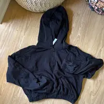 Black Hooded Pullover