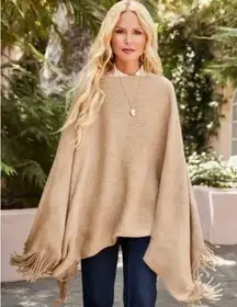 NWOT SHIRALEAH Chicago Luxurious Camel Poncho