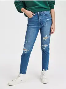 GAP HIGH RISE VINTAGE SLIM SIZE 2/26. Color Med Rock