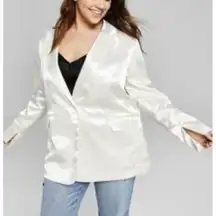 Women’s 1X Plus Size NWT White Satin Elegant Blazer Suit Jacket