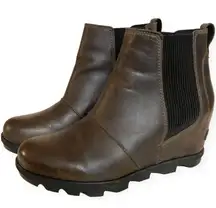 Joan Of Arctic Wedge II Chelsea Boots Booties Size 8.5 Dark Brown & Black Waterproof