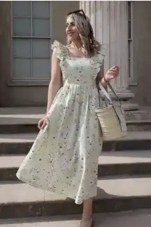 Beautiful H & M Floral Dress