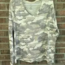 Sonoma Gray and Cream Long Sleeve Tee