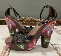 COLIN STUART EMBROIDERED FLORAL WITH BEADS PLATFORM HEELS