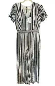 Sadie & Sage V-neck Black and White Striped Lined Jumpsuit, size Small