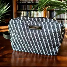 VICTORIA’S SECRET Bondstreet London Black, White & Grey Makeup Travel Bag