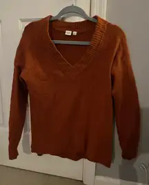 Gap Sweater