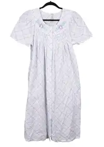 Secret Treasures Robe S 4 6 Womens Short Sleeve White Purple Blue Snaps Cotton