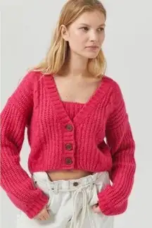 Knit Cropped Cardigan