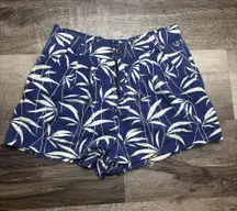 Womans I Love H81 blue with a white leaf  Size 25 Pockets