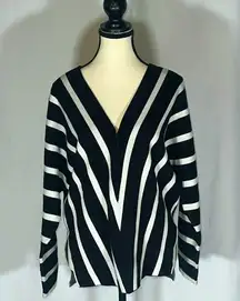 MOTH Anthropologie • Black White Striped Modern High-Low Sweater Size S
