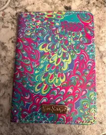 Lily Pulitzer passport and card holder