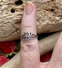 Sterling Silver Lotus Flower Toe Ring 