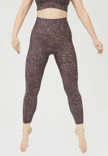 OFFLINE By Aerie Real Me High Waisted zebra tan gray Printed 7/8 Leggings L