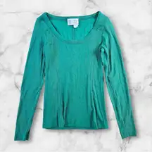 ✨anthropologie green ribbed long sleeve crewneck sz xs top✨