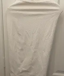 FINAL MARKDOWN Textured Bebe skirt small