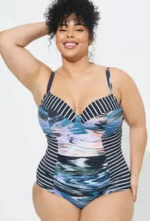 Torrid Underwire Swimsuit Size 18/20