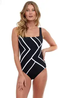 MIRAGE FULL COVERAGE SQUARE NECK ONE PIECE SWIMSUIT