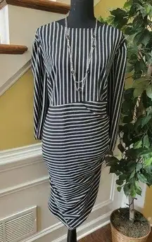 Madison Curvy Stretch Faux Wrap Dress. Size 3X.