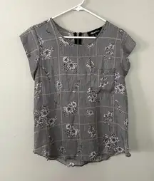 Alice Blue black white checkered floral yellow short sleeved summer top light