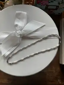 ENewton Necklace Pearl