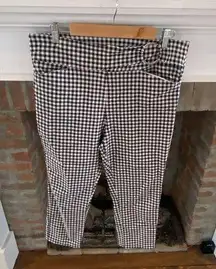 Maurice’s Black and White Checkered Ankle Cropped Slacks size Large Trousers