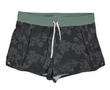 Fish Hippie Womens Shaker Shorts 3'' inseam Mid Rise Size Medium Athletic Swim