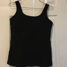 Athleta black workout tank top built in shelf bra