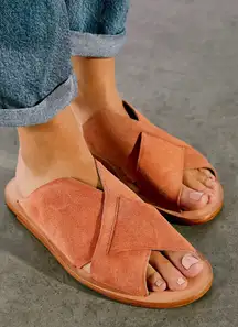 Free People Emelia Slip-On Sandals Suede Cross Strap Sandals - Tan Size EU38 US8