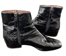Aquatalia Ulyssaa patent leather‎ Booties Size 7.5
