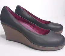 Crocs brown wedges shoes size 7