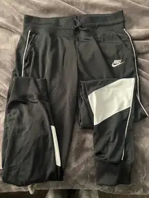 Women’s Nike Sweatpants