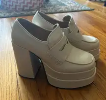 Steve Madden Platform White heels loafer look
