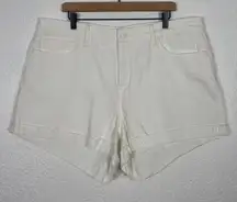 Good American White Good Girlfriend Denim Short NWOT Size 16