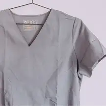 FIGS Charcoal Grey/Yellow Four-Pocket Scrub Top. Size Medium