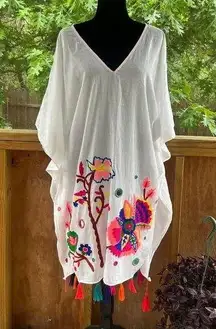 Lovestitch  White Floral Embroidered Oversized Caftan Swim Cover OS