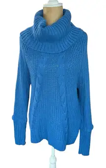 IVANKA TRUMP‎ Women's Blue Sweater Size Small