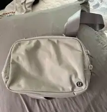 Lululemon Everywhere Belt Bag Grey 2L Large Gray