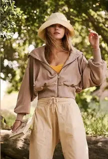 Free People Low Key Zip Up Size Medium nwot