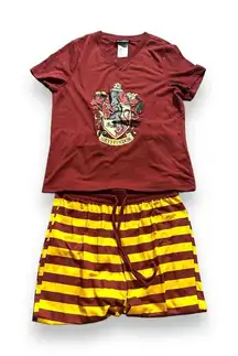 Harry Potter Wizarding World Gryffindor House Burgundy Pajama‎ Set Size M