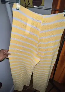 ZARA  Yellow Pants size Medium