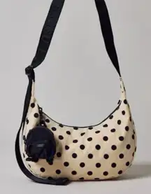 BAGGU Medium Nylon Crescent Bag in Polka Dot
